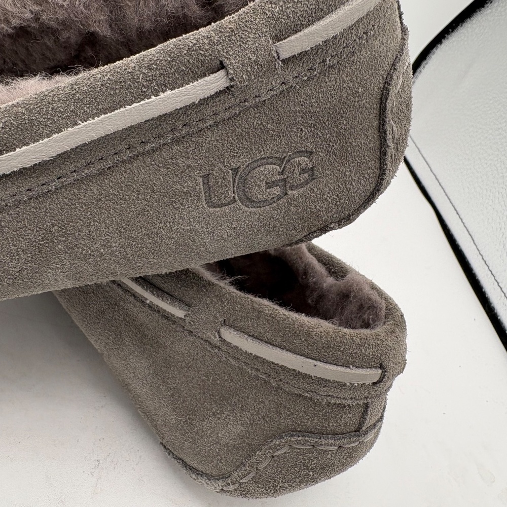 UGG Women's Bella II UGG Size 9 Slipper Moccasin Charcoal Grey Fur S/N 1125912 - Picture 3 of 12